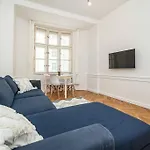 Cozy Apartment In Hipster Area